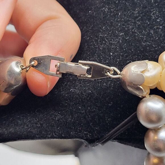 Chunky Bohemian Multicolor Simulated Pearl Necklace 32in - Picture 5 of 5